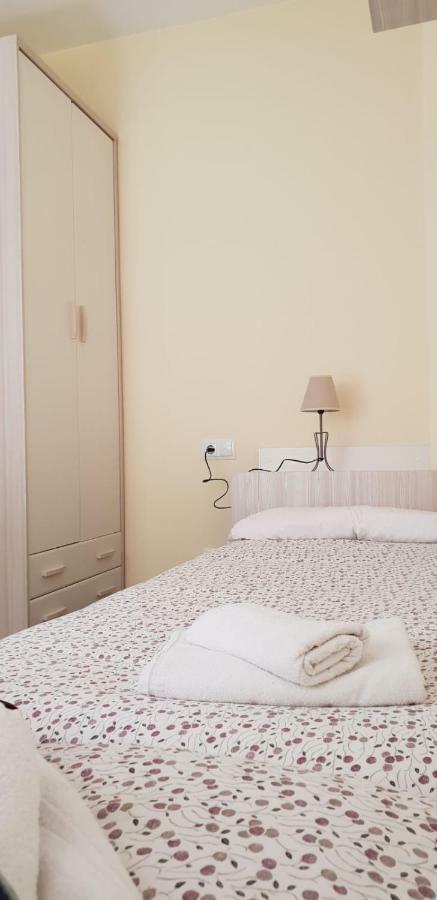 Apartaments Sant Pere Льорет-де-Мар Екстер'єр фото